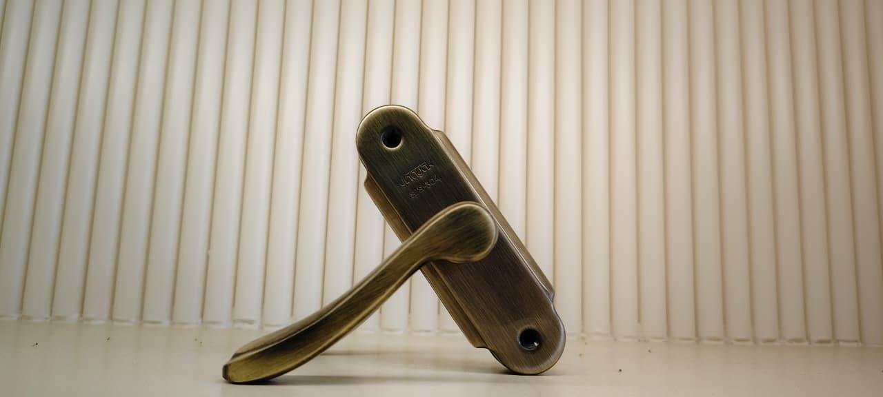 Vinayak REGAL B/Latch 5'' VS 312 - product media