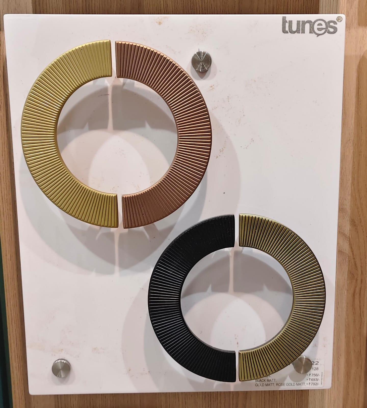 TUNES Code-CH-11622 - product media