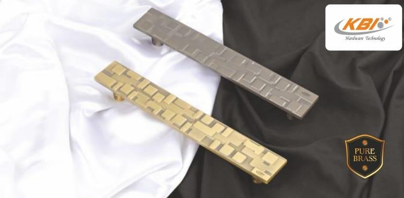 KBI- FLATRON DOOR HANDLE - product media