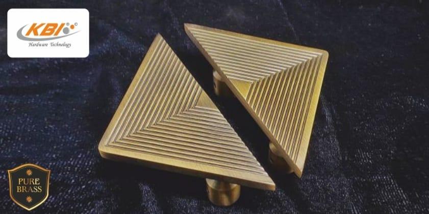 KBI-CRYSTA DOOR HANDLE - product media