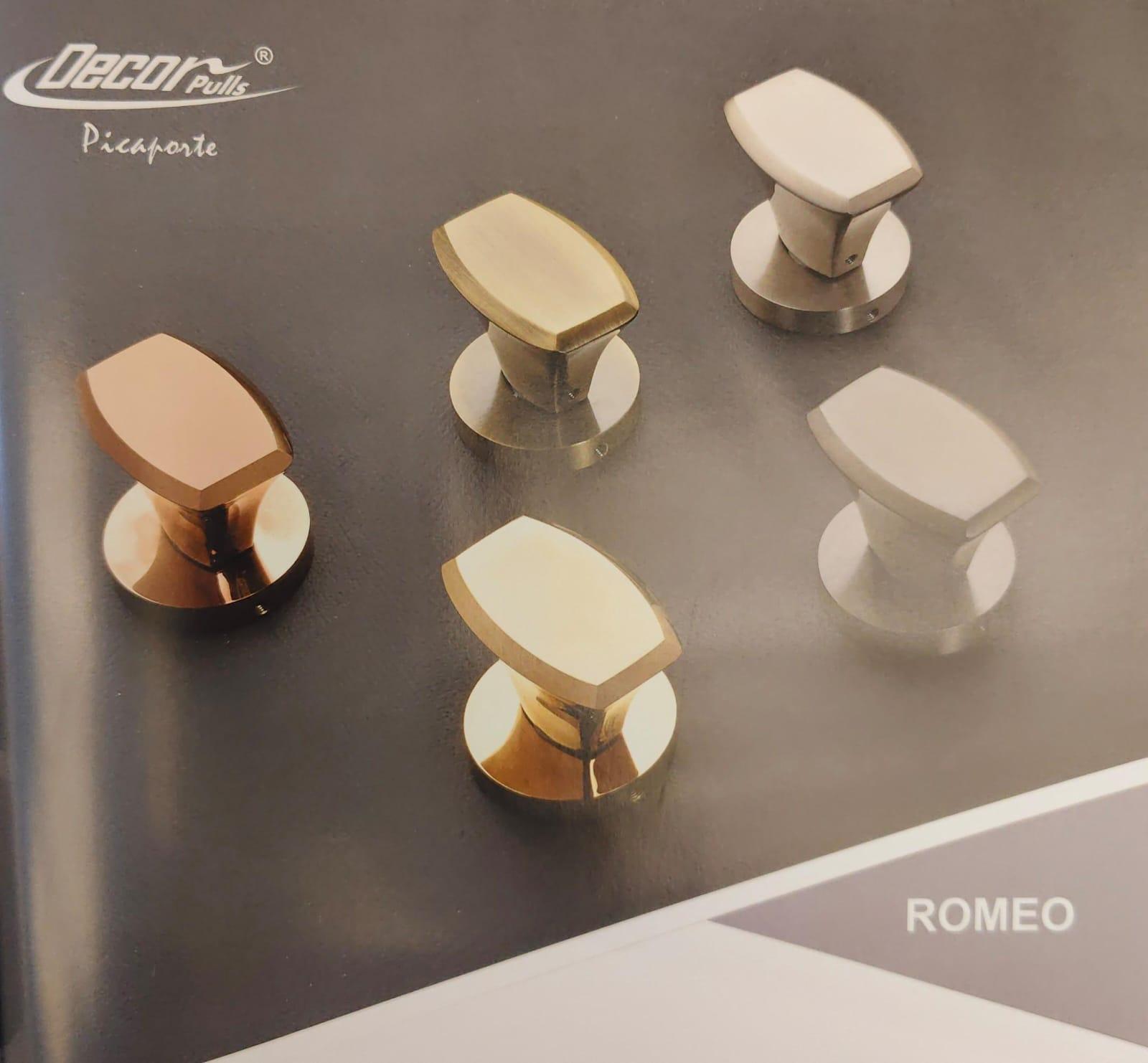 DECOR ROMEO DM 049 - product media