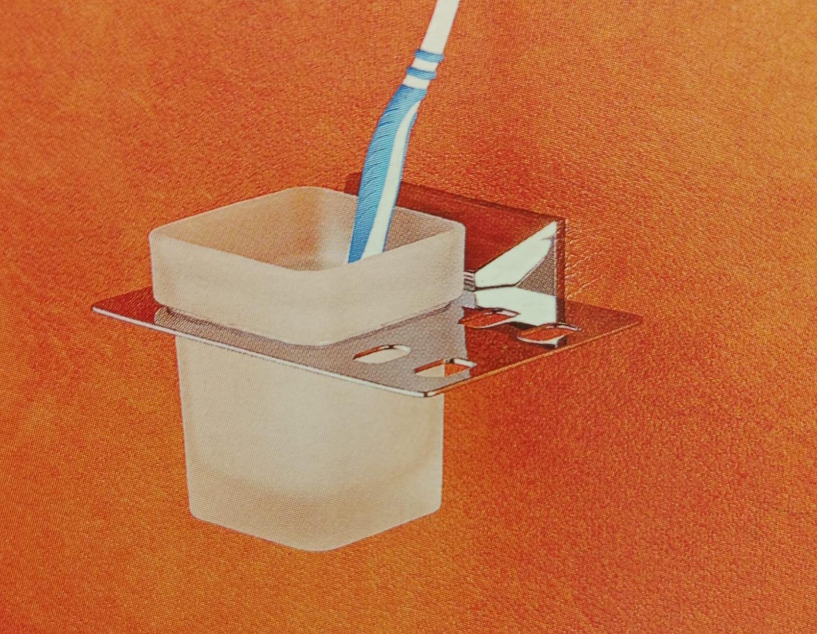 DECOR SENATOR TUMBLER HOLDER WITH BRUSH SLOT ST0003 - product media