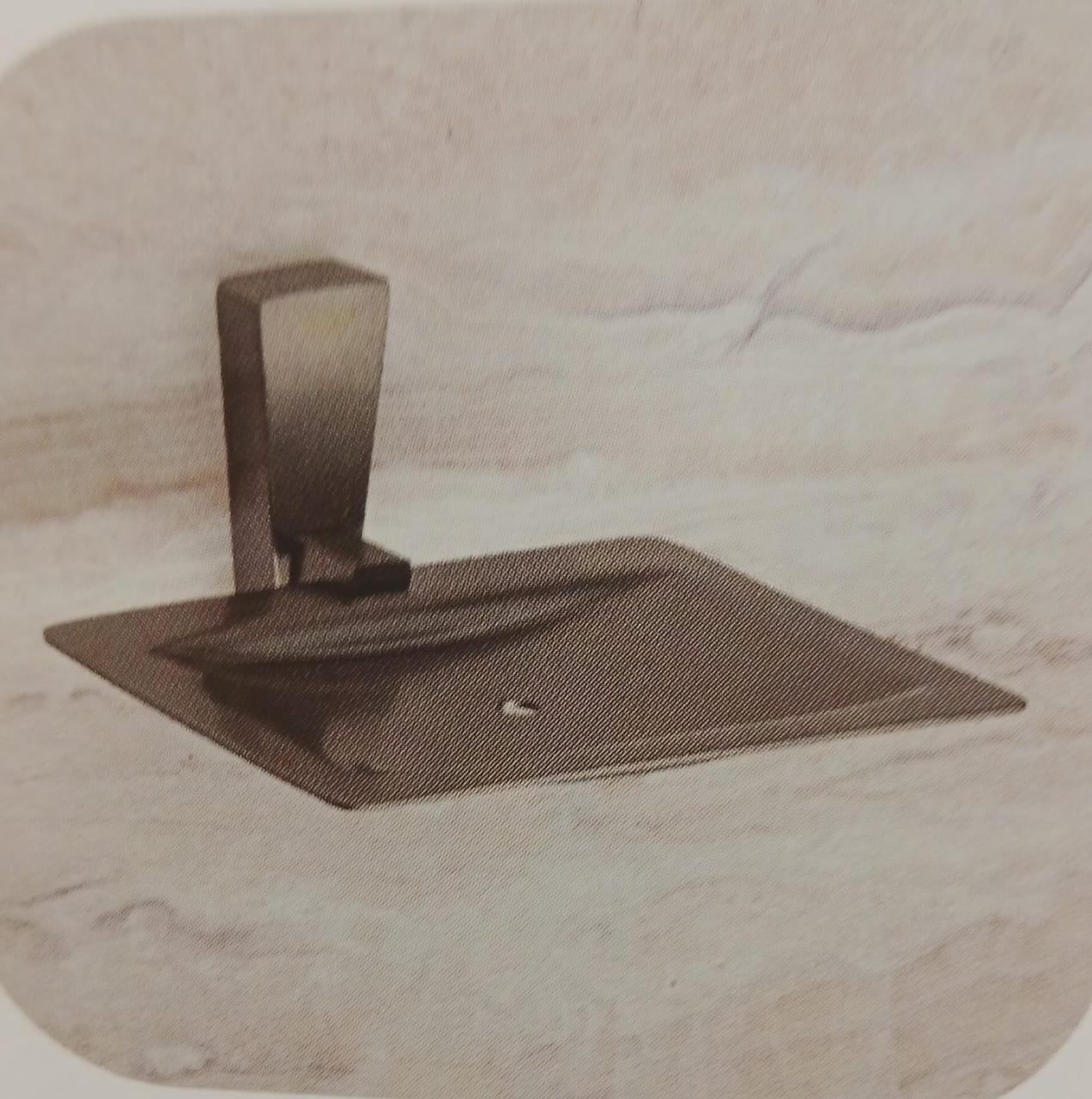 DECOR ANGILA BRASS SOAP DISH AN0008 - product media