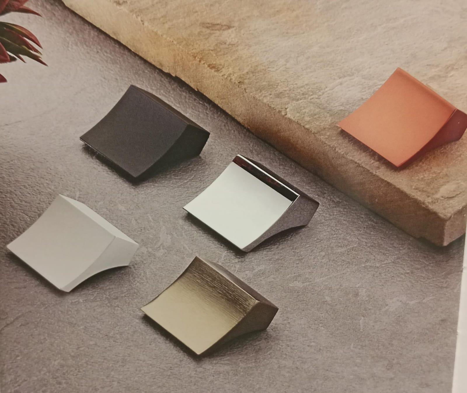 SUJIN KNOB-4 - product media