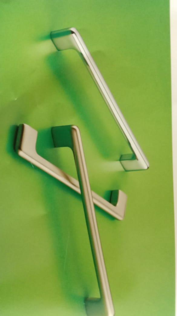 TUNES CH 713 - product media