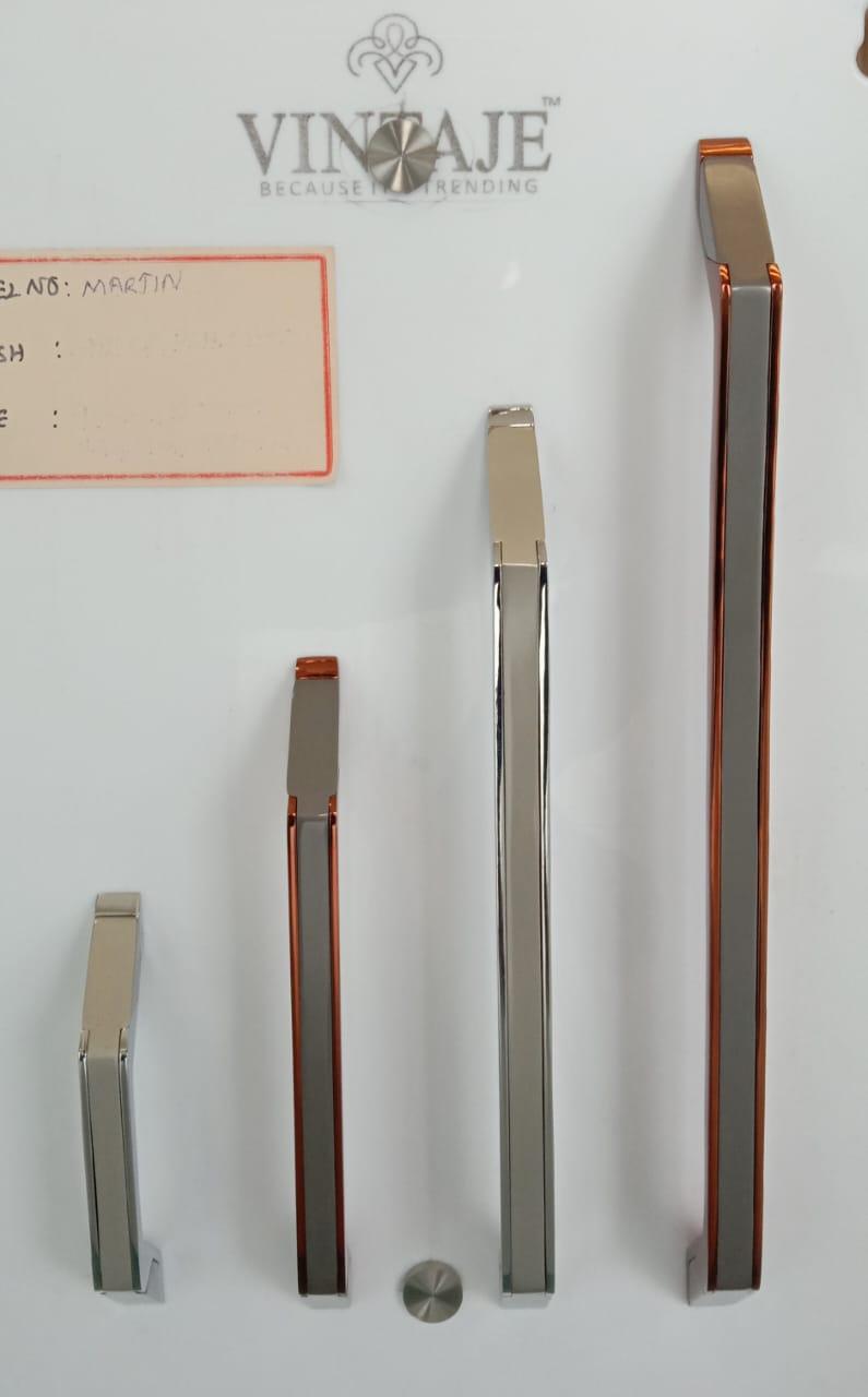 VINTAGE MARTIN DOOR HANDLE - product media