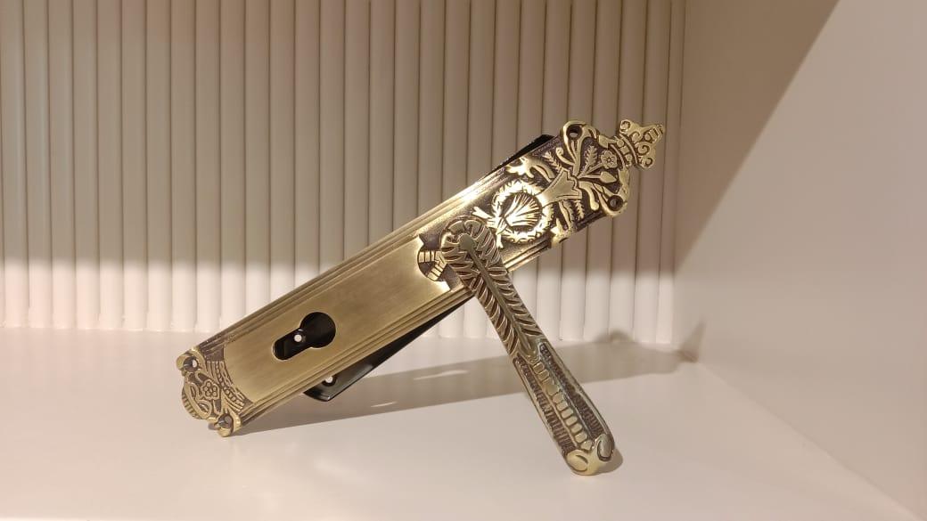 SPIDER DOOR HANDLE B03JAB - product media