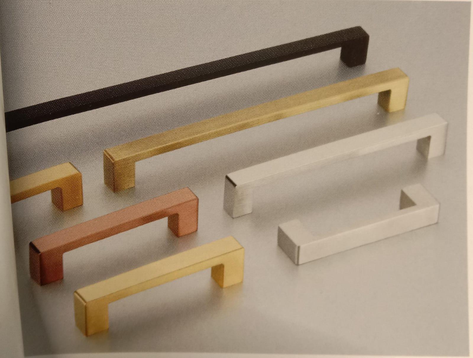 DECOWELL WARDROBE/CABINET HANDLE SD-141 - product media