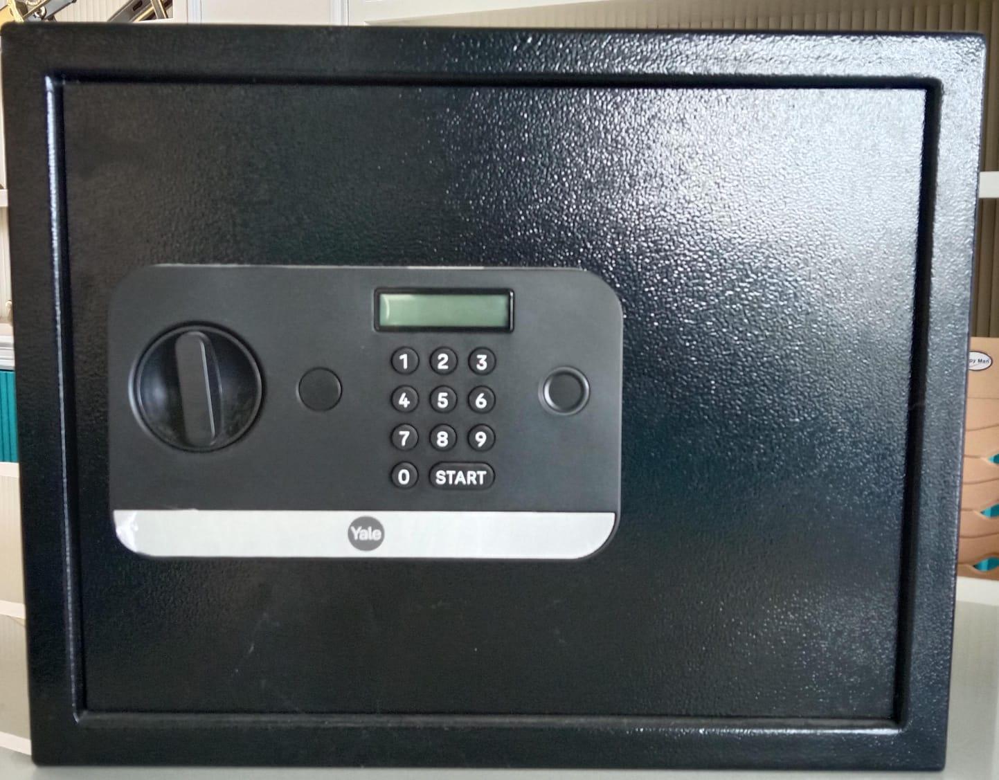 YALE STELLER/300/DB2 - product media